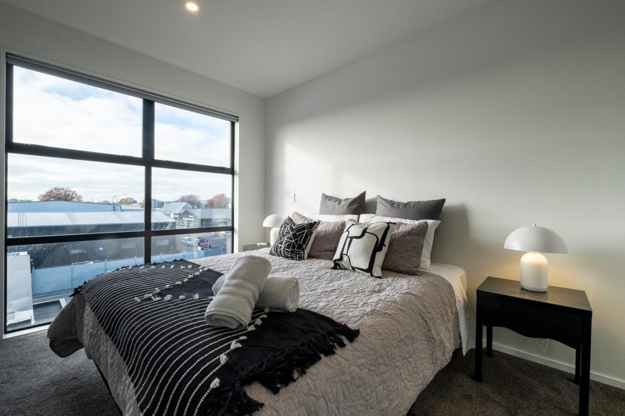 Luxury 2 Bed Townhome In Cbd Christchurch Exterior photo